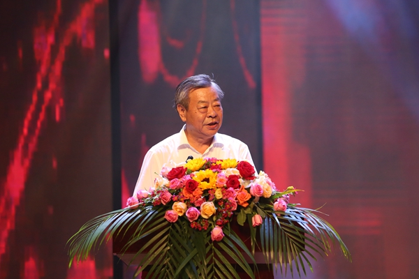 1504618646877132z0df.jpg 5V2A1019.JPG