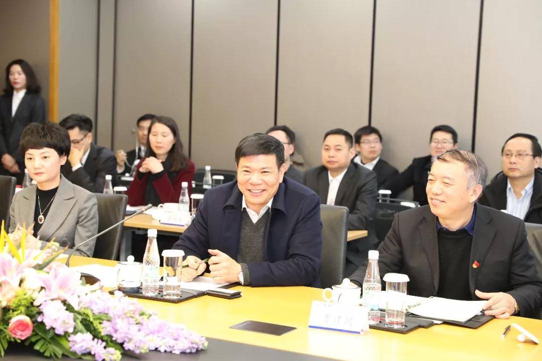 1518102284383917suH7.jpg 1518102284383917suH7.jpg