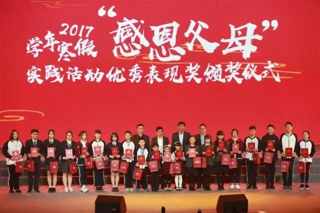 1533520945915529Ffgr.jpg 4.jpg